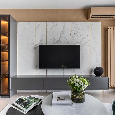 Urbanstay Suites - Prime Location Designer Suite 布加勒斯特 外观 照片